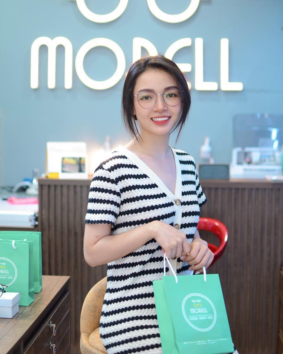 mat kinh gia re tai morell nha trang